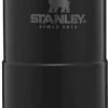 Stanley The Trigger-Action Travel Thermosfles - 470 Ml - Mat Zwart -Outdoor Kampeeruitrusting Winkel 1900 590 large jpg classic trigger action travel mug 16oz matte black 2