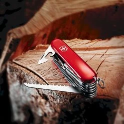 Victorinox Swiss Champ Zakmes - Rood -Outdoor Kampeeruitrusting Winkel 7611160100634 victorinox swiss champ rood sfeer 2 resultaat