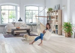 La Siesta Modesta Hangstoel - Latte -Outdoor Kampeeruitrusting Winkel 800 1120 moc14 1 ambiance 200