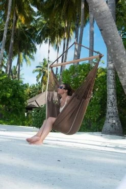 La Siesta Habana Hangstoel XL - Chocolate -Outdoor Kampeeruitrusting Winkel 900 601 hal21 6 ambiance 200