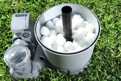 Aqualoon Polyethyleen Bollen - 700 Gram -Outdoor Kampeeruitrusting Winkel bestway polysphere sfeer 1