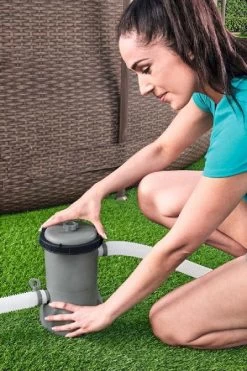 Bestway Filterpomp 2006 Liter/uur -Outdoor Kampeeruitrusting Winkel bestway filterpomp 2006 literuur 17