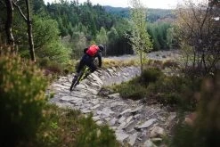 Osprey Syncro Daypack - 20 Liter - Zwart 27 Osprey Syncro Daypack - 20 Liter - Zwart -Outdoor Kampeeruitrusting Winkel osprey syncro 1